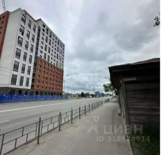 Участок в Омская область, Омск ул. Герцена, 72 (5.25 сот.) - Фото 0