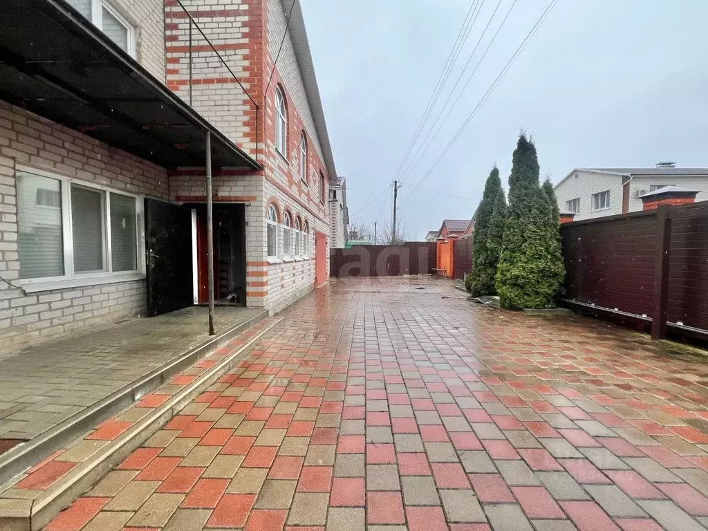 Дом в Белгородская область, Строитель Яковлевский городской округ, ... - Фото 1