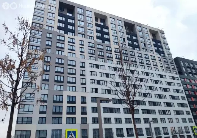 3-комнатная квартира: Тюмень, улица 50 лет Октября, 57Бк2 (79.2 м) - Фото 0