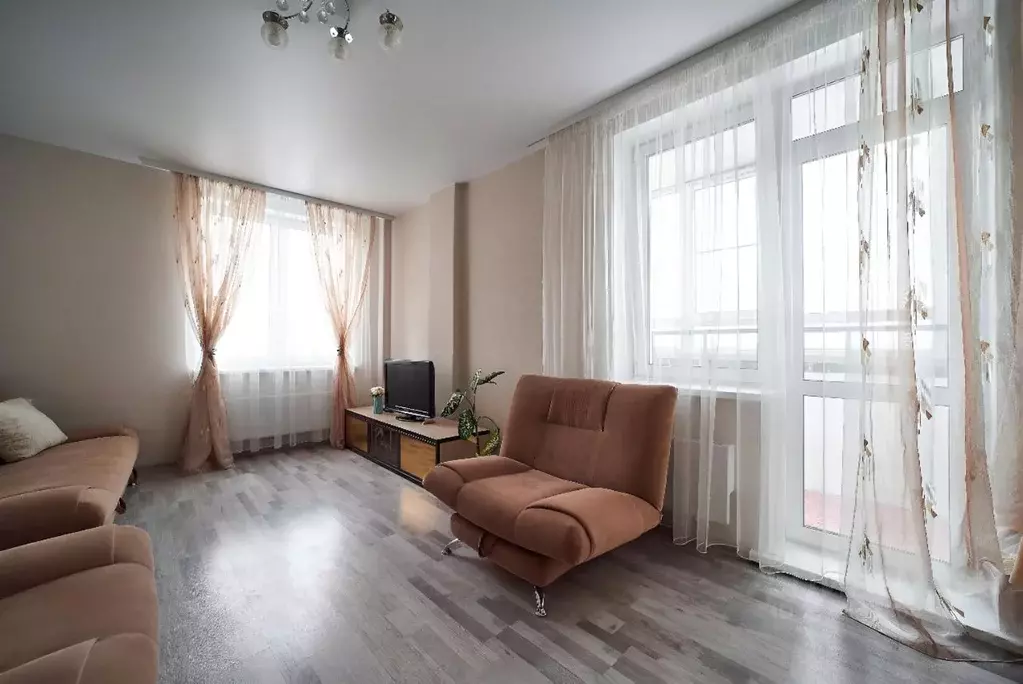 2-к кв. Нижегородская область, Нижний Новгород Ошарская ул., 98к1 ... - Фото 1