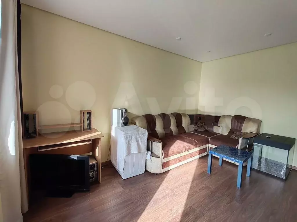 3-к. квартира, 54 м, 2/2 эт. - Фото 1