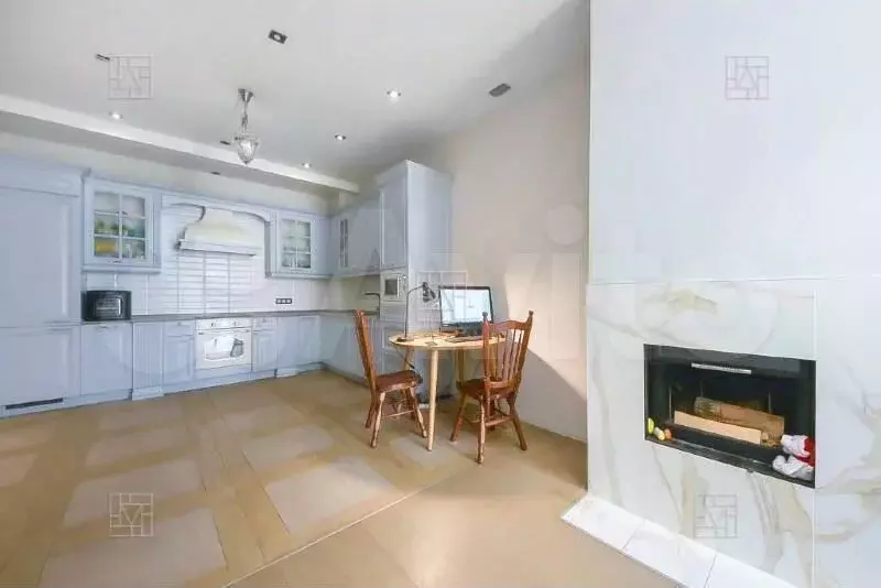 3-к. квартира, 120 м, 3/4 эт. - Фото 0
