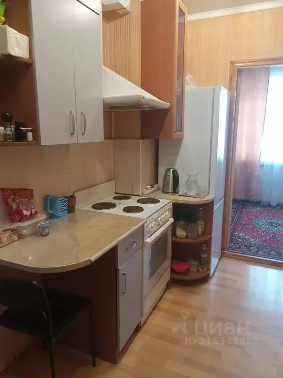 2-к кв. Белгородская область, Старый Оскол Макаренко мкр, 33А (40.0 м) - Фото 0