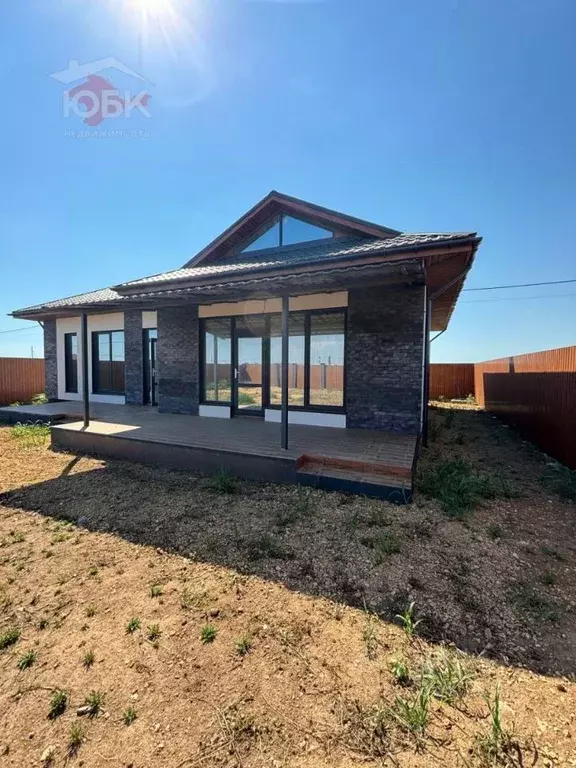 Дом в Крым, Евпатория ул. Алиме Абденановой, 23 (149 м) - Фото 1