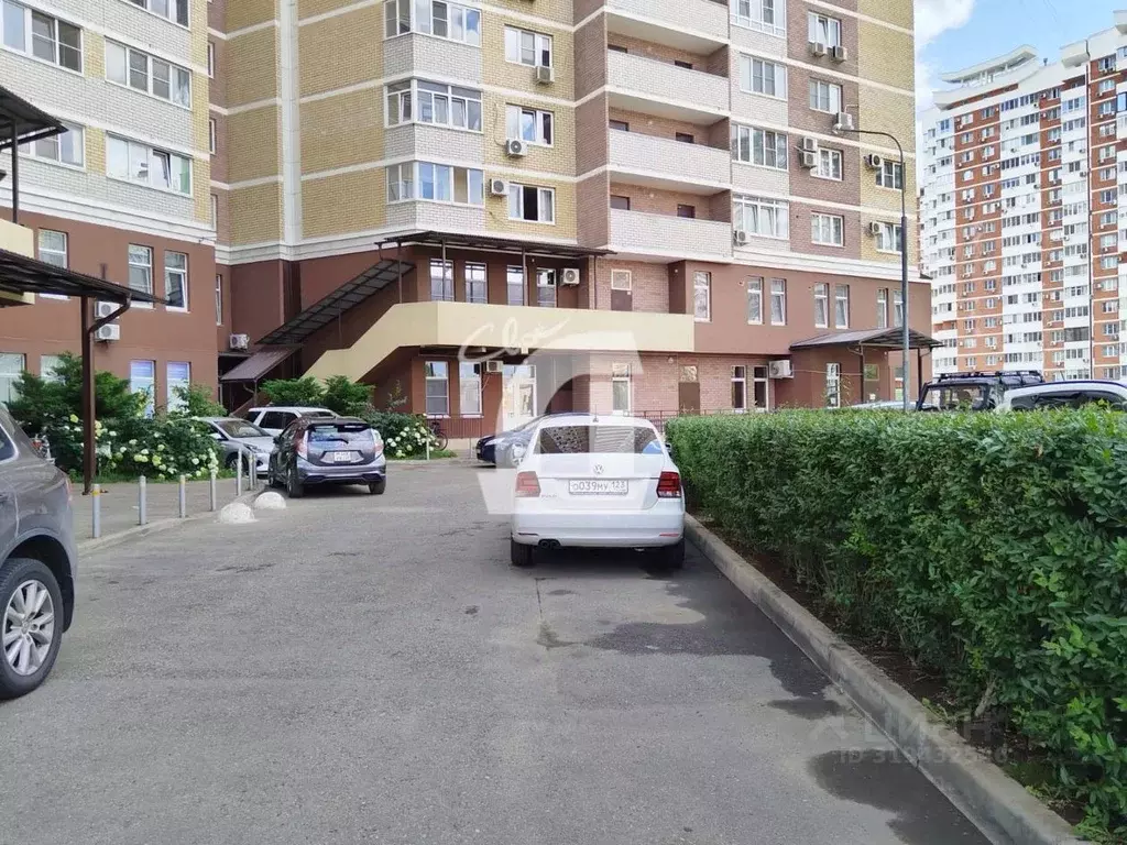 1-к кв. Краснодарский край, Краснодар Юбилейный мкр, ул. Генерала ... - Фото 0