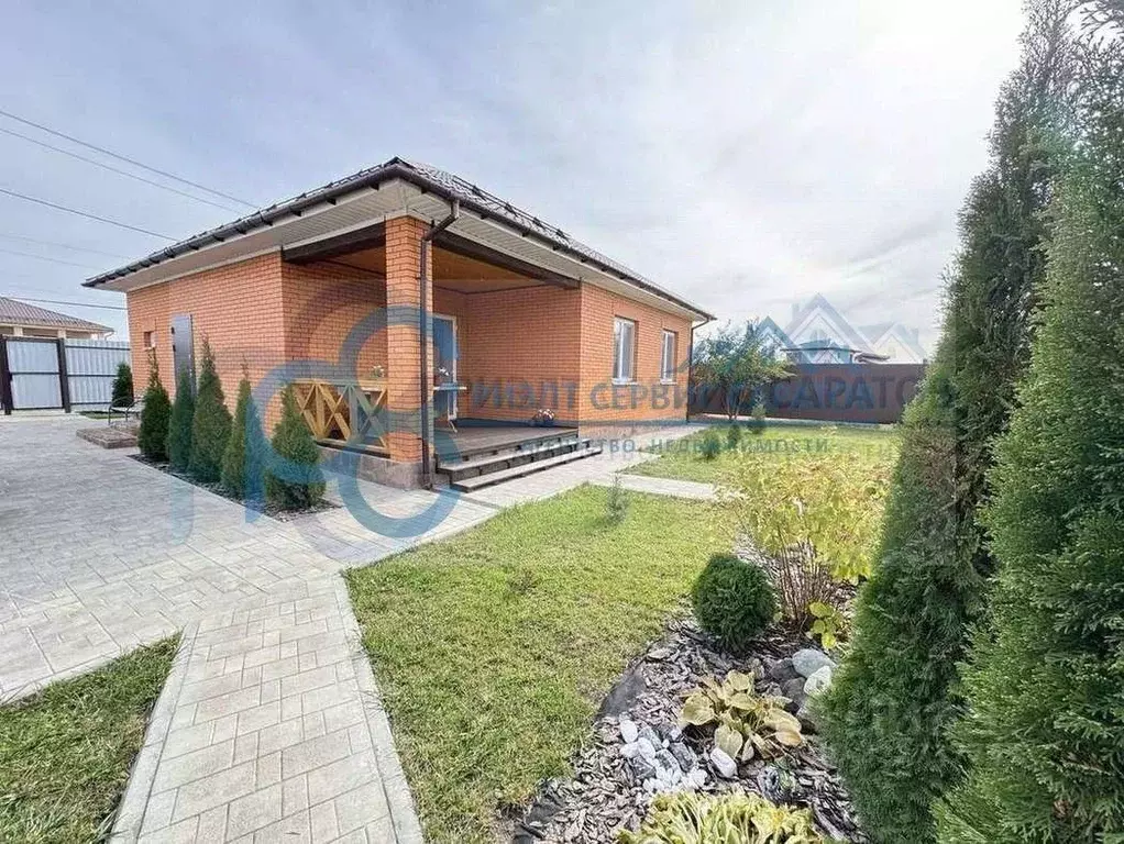 Коттедж в Саратовская область, Энгельсский район, Красноярское ... - Фото 1