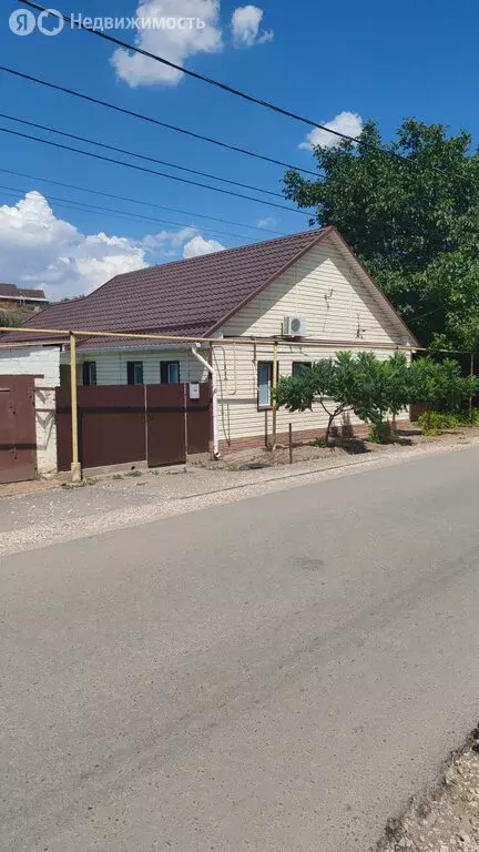 Дом в Средняя Ахтуба, улица Степана Разина, 141 (85 м) - Фото 0