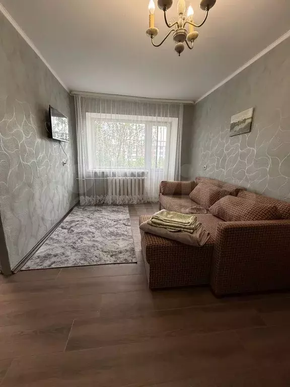 1-к. квартира, 35 м, 4/5 эт. - Фото 1
