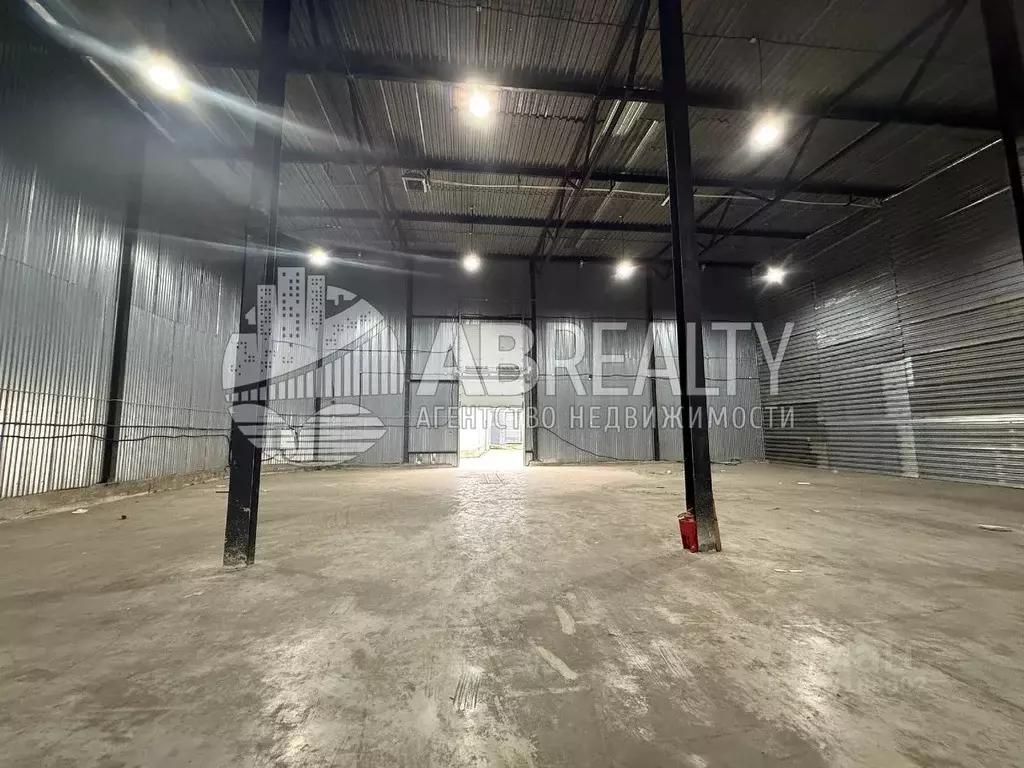 Склад в Московская область, Химки Сходня мкр, ул. Некрасова, 73А (1650 ... - Фото 2