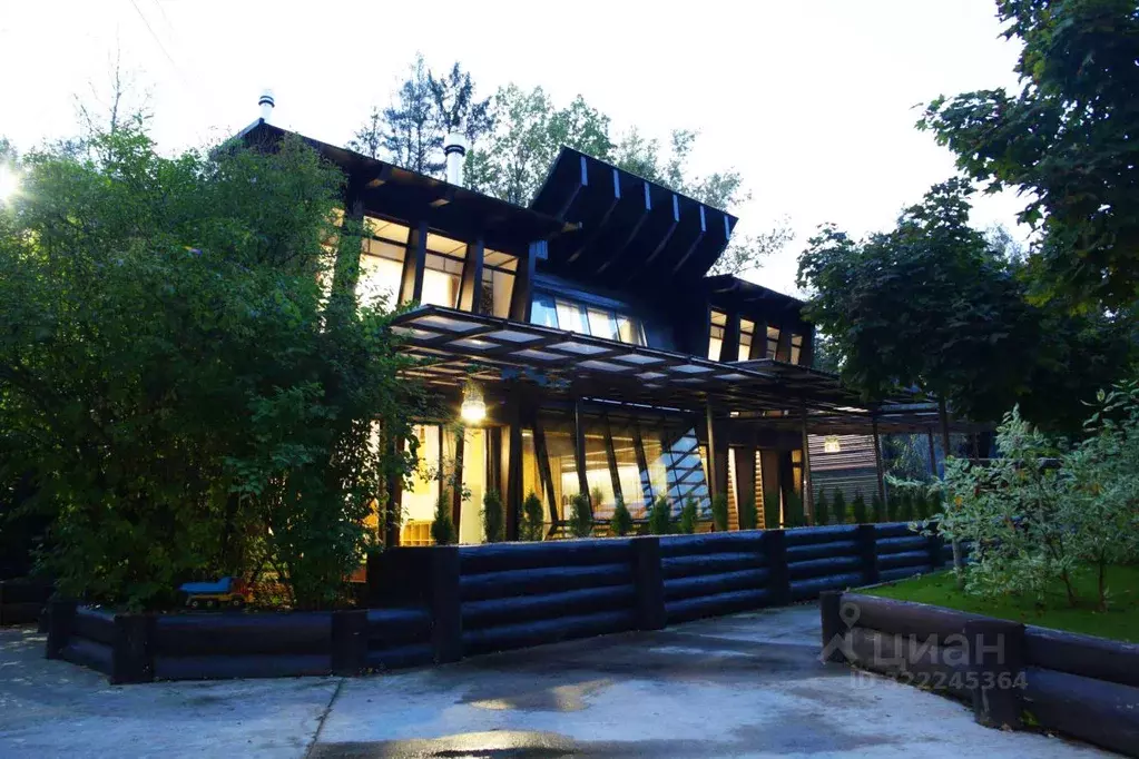 Дом в Московская область, Пушкинский городской округ, Зеленоградский ... - Фото 1