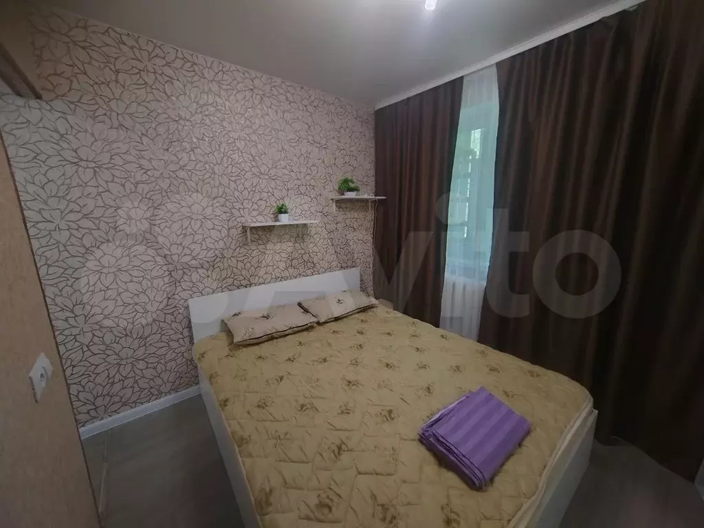 Комната 14 м в 3-к., 2/5 эт. - Фото 1