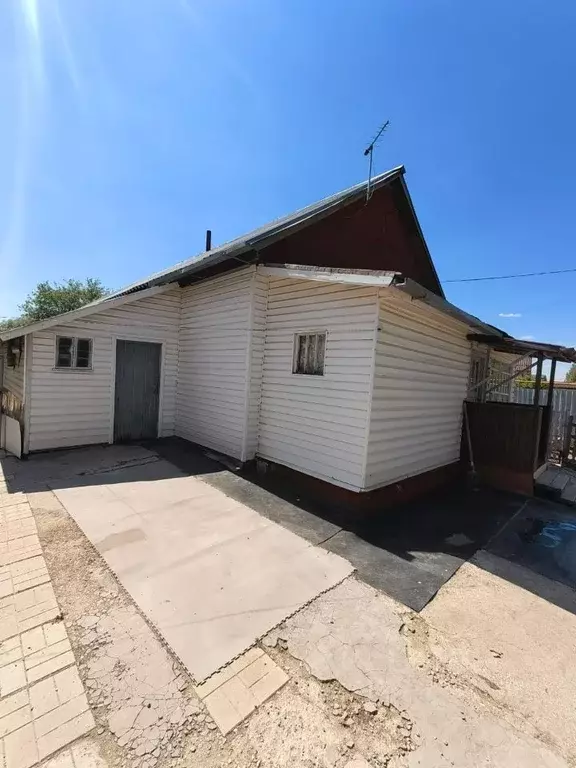 Дом в Тульская область, Щекинский район, Яснополянское с/пос, д. ... - Фото 1