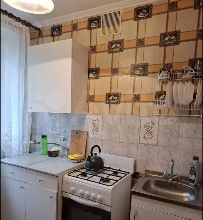1-к. квартира, 32 м, 4/5 эт. - Фото 1