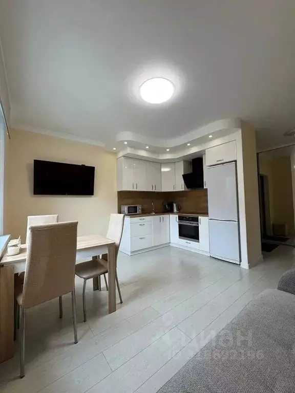 1-к кв. Карелия, Петрозаводск проезд Владимира Баскова, 4 (45.0 м) - Фото 0