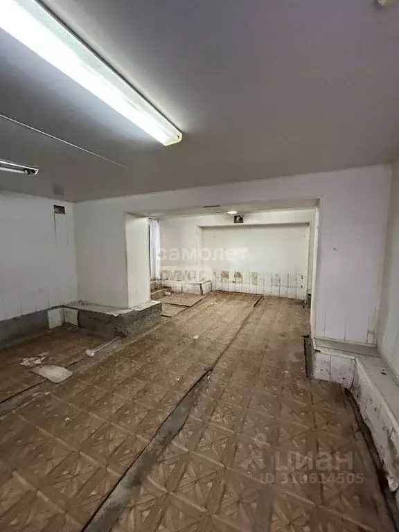 Офис в Астраханская область, Астрахань ул. Богдана Хмельницкого, 13 ... - Фото 1