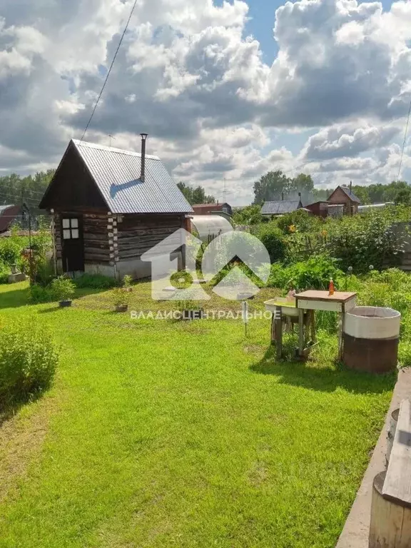 Дом в Новосибирская область, Мошковский район, Коммунальщик СНТ ул. ... - Фото 1