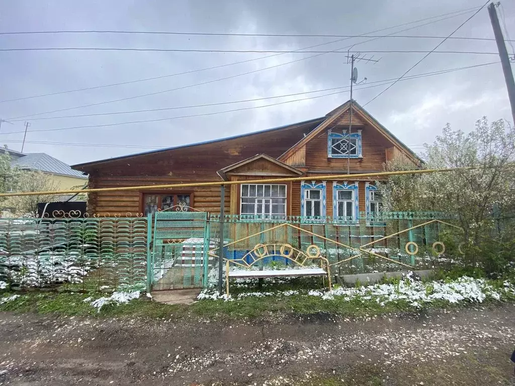 Дом в Чувашия, Чебоксары Базарный пер. (150 м) - Фото 0