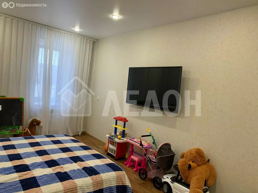 2-комнатная квартира: посёлок Ростовка, 28 (78.5 м) - Фото 1