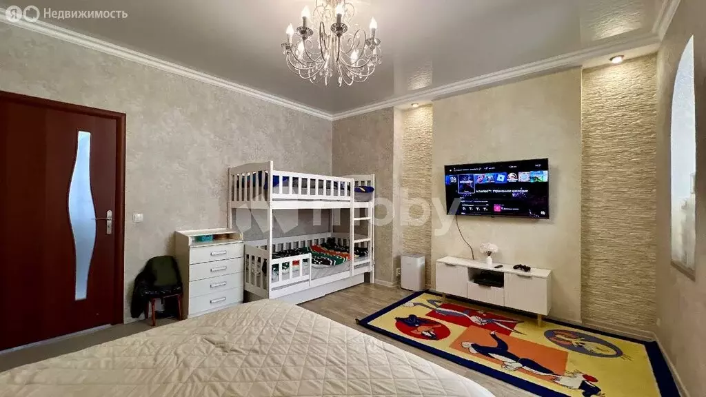 2-комнатная квартира: Калининград, Автомобильная улица, 10 (46 м) - Фото 1