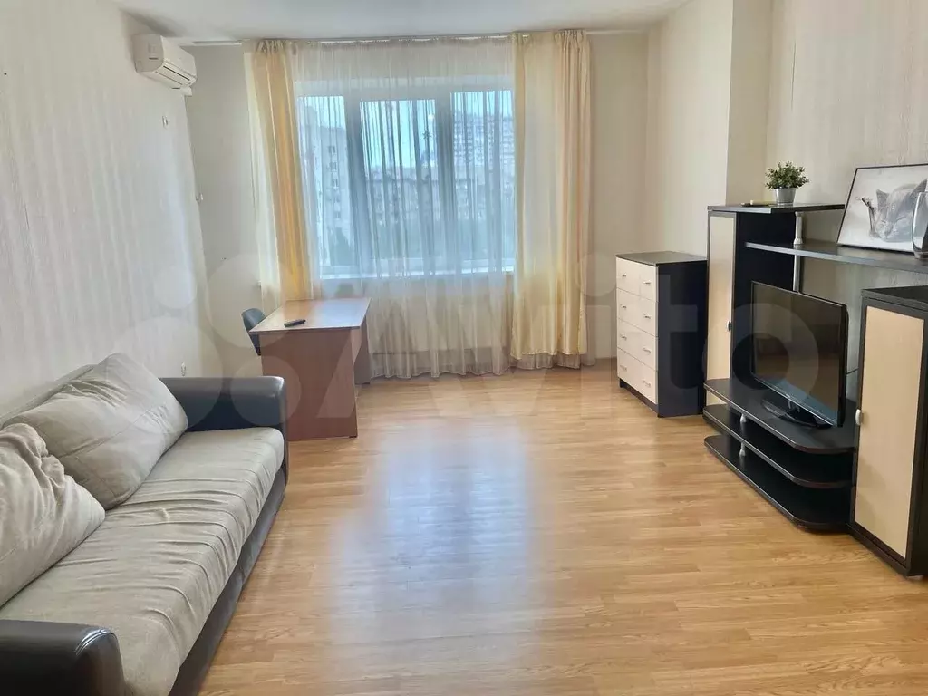 2-к. квартира, 75 м, 6/9 эт. - Фото 1