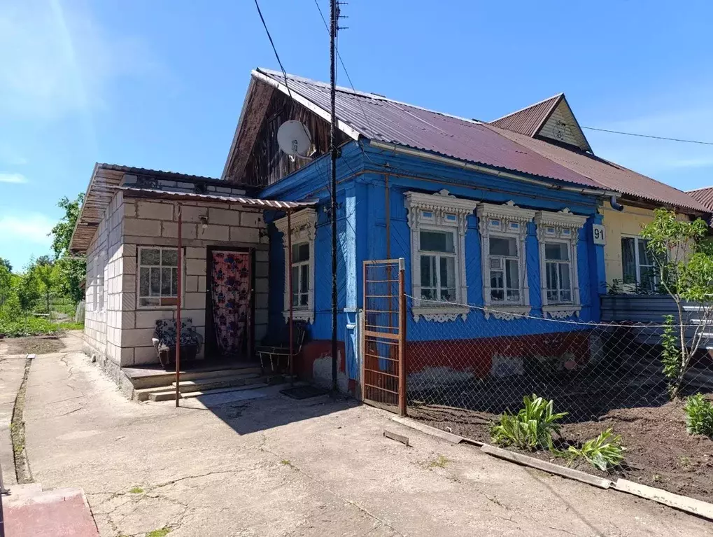 Дом в Калужская область, Жуков Тихая ул. (57 м) - Фото 1
