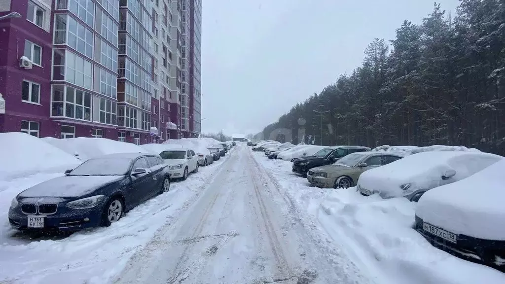 Помещение свободного назначения в Удмуртия, Ижевск ул. 10 лет Октября, ... - Фото 2