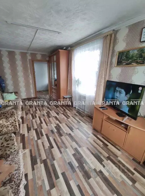 Дом в Красноярский край, Емельяновский муниципальный округ, пос. ... - Фото 1