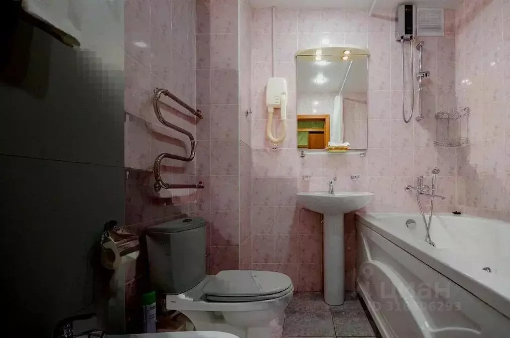 Комната Свердловская область, Екатеринбург ул. Щорса, 24/1 - Фото 1