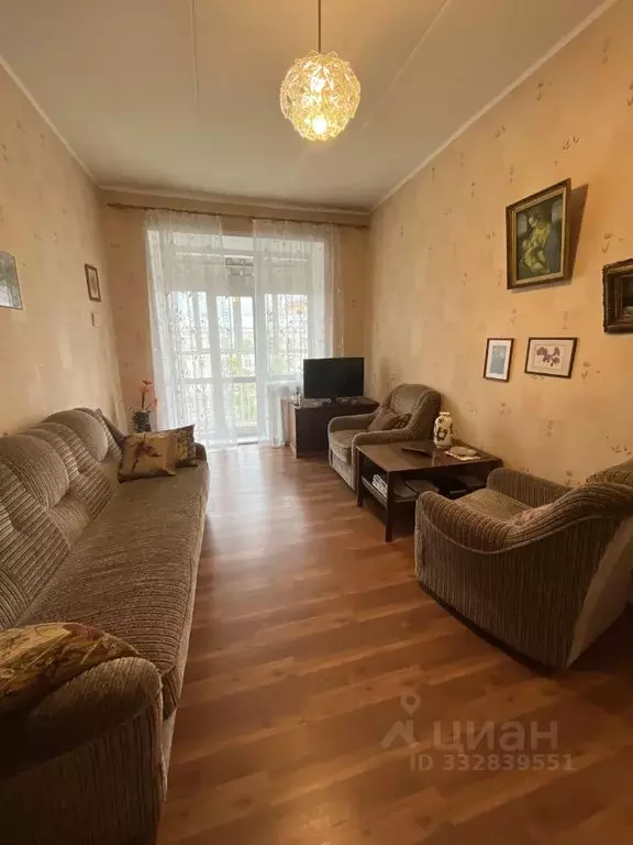 3-к кв. Пермский край, Пермь Комсомольский просп., 55 (74.0 м) - Фото 1