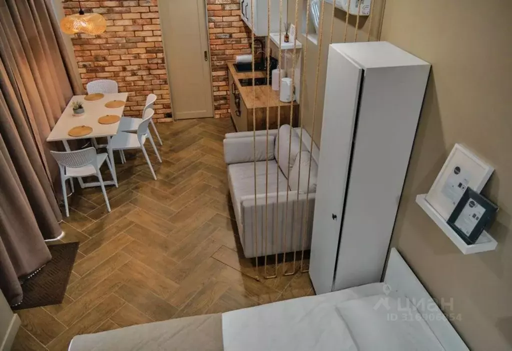 Дом в Псковская область, Псковский район, Завеличенская волость, д. ... - Фото 2