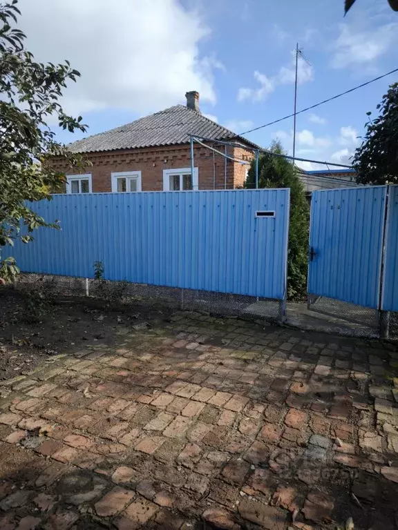 Дом в Краснодарский край, Павловский район, Новолеушковская ст-ца ... - Фото 1