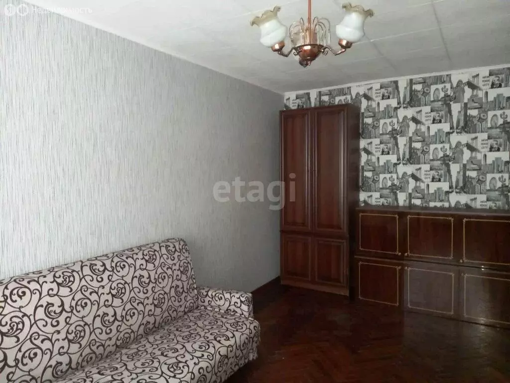 2-комнатная квартира: Кириши, Советская улица, 17 (42 м) - Фото 1