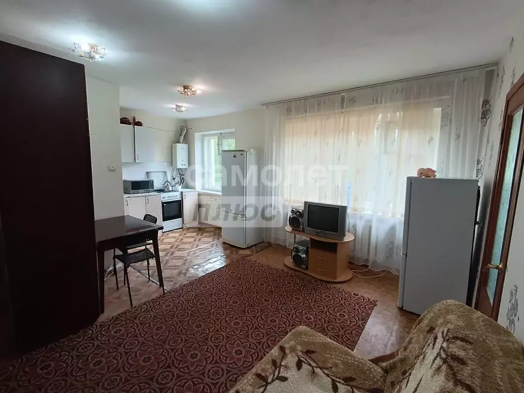 2-к кв. Нижегородская область, Кстово ул. Космонавтов, 3 (43.0 м) - Фото 0