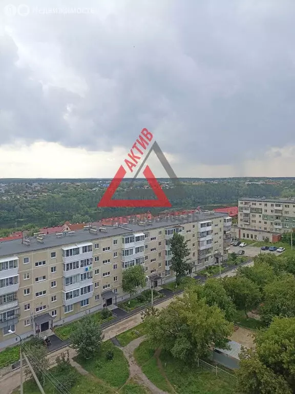 4-комнатная квартира: Каменск-Уральский, улица Прокопьева, 5 (63.3 м) - Фото 0