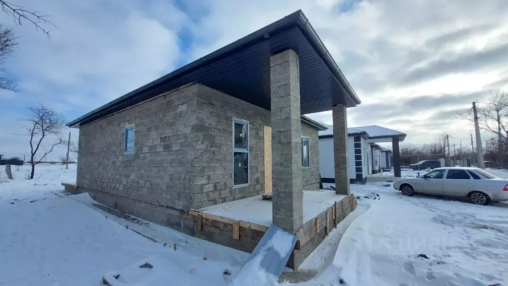 Дом в Краснодарский край, Темрюк Факел СНТ, ул. Урожайная, 135 (81 м) - Фото 2