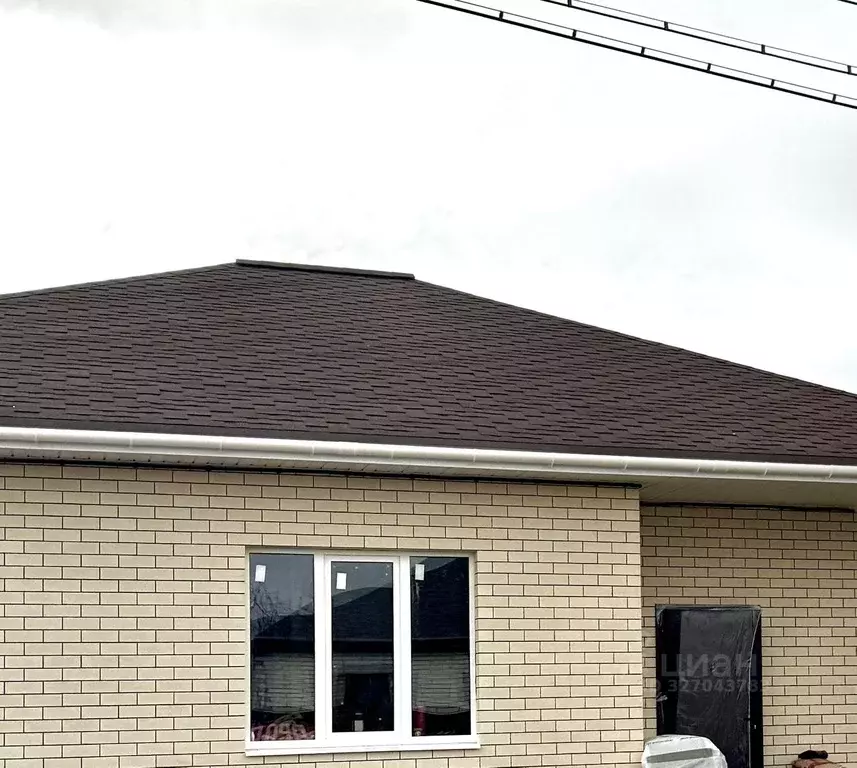 Дом в Волгоградская область, Волгоград Балаковский пер. (97 м) - Фото 1