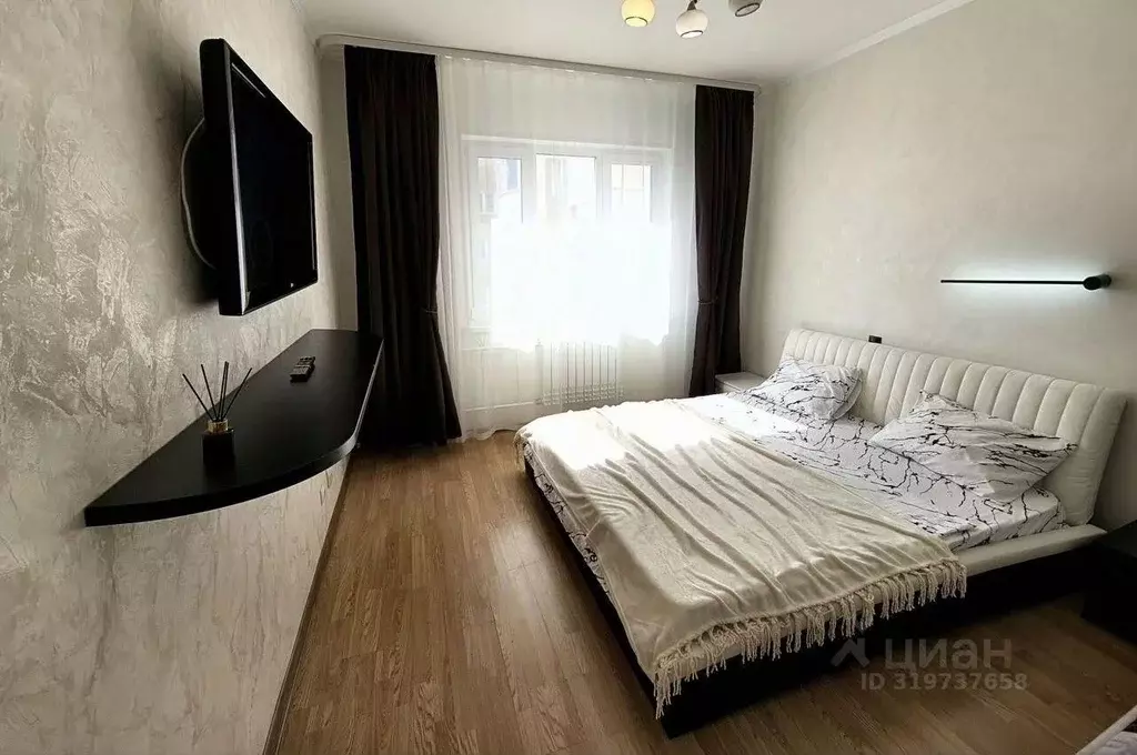 1-к кв. Ханты-Мансийский АО, Сургут ул. 30 лет Победы, 50 (56.0 м) - Фото 0