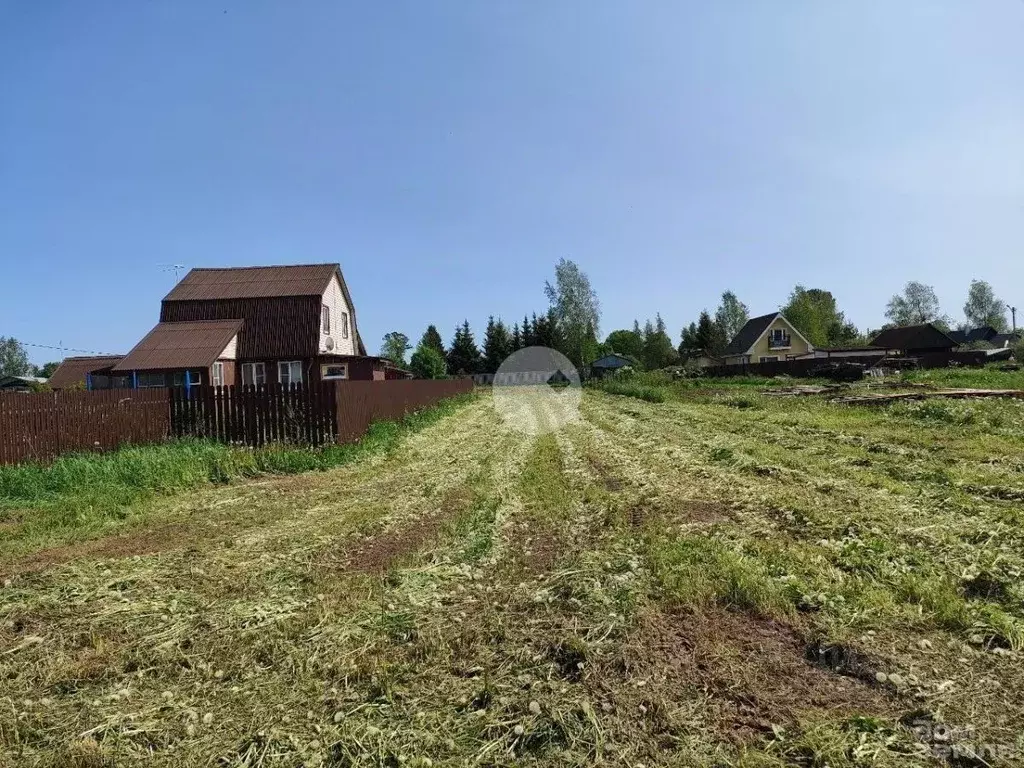 Участок в Ленинградская область, Гатчинский муниципальный округ, д. ... - Фото 1