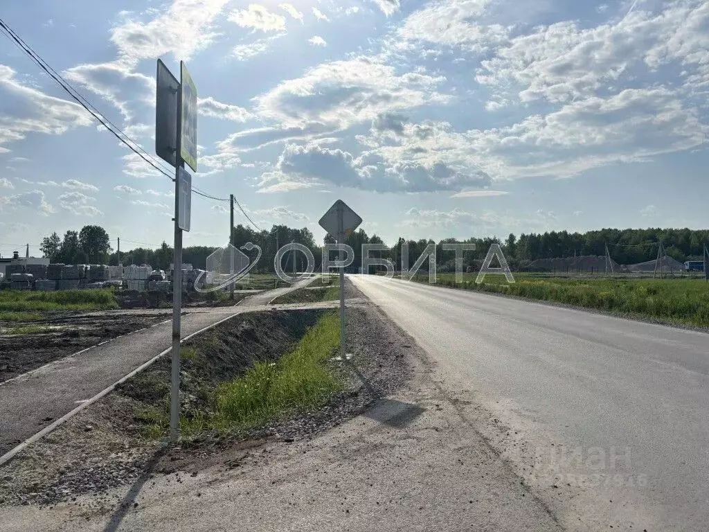 Участок в Тюменская область, Тюменский муниципальный округ, д. ... - Фото 1