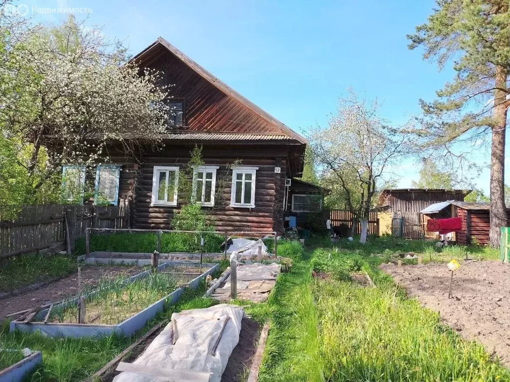 2-комнатная квартира: Максатиха, Советская улица, 52 (57.9 м) - Фото 0