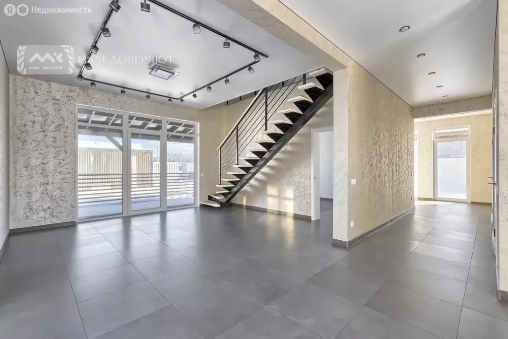 Дом в Ропшинское сельское поселение, коттеджный посёлок Фазенда, 14 ... - Фото 2