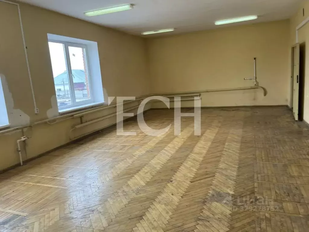 Помещение свободного назначения в Тульская область, Тула ул. ... - Фото 1
