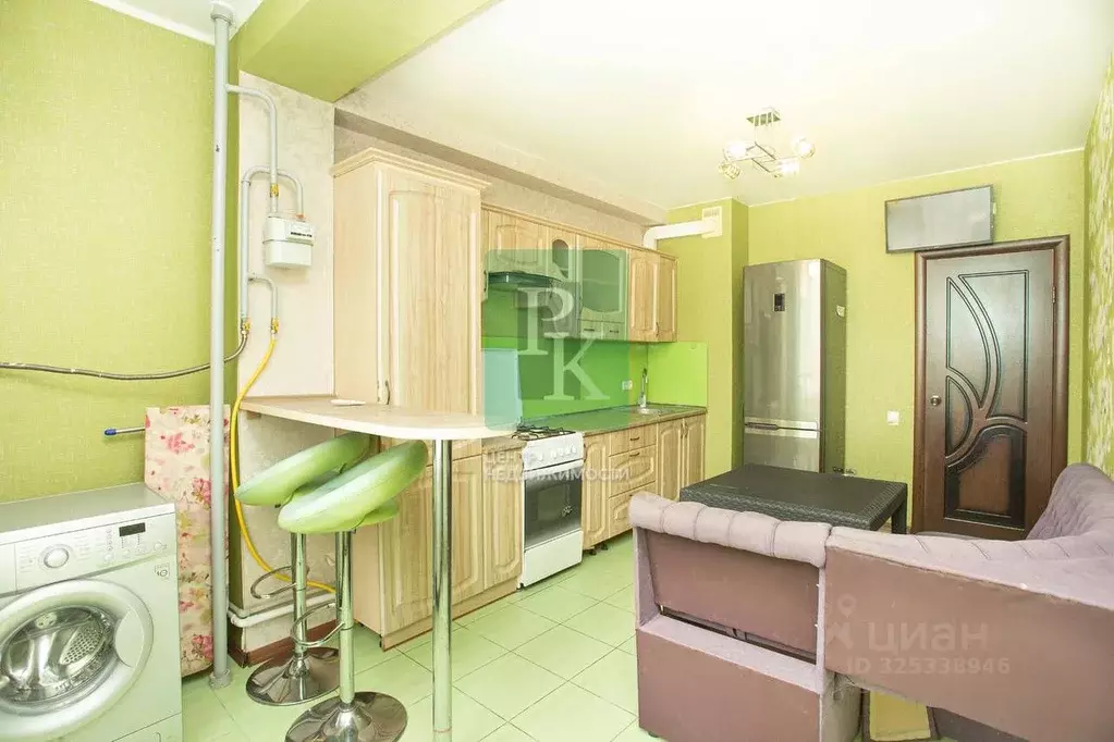 1-к кв. Севастополь просп. Октябрьской Революции, 20 (40.0 м) - Фото 2