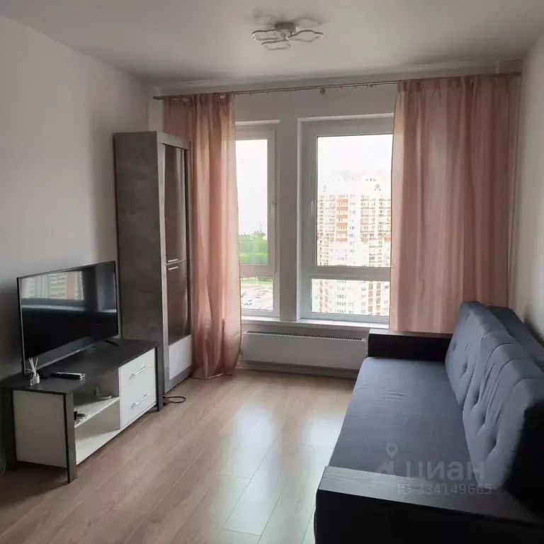 3-к кв. Москва Большая Очаковская ул., 2 (55.0 м) - Фото 1