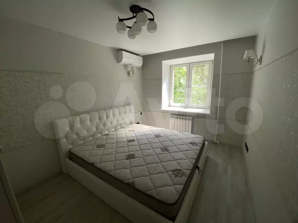 2-к. квартира, 50 м, 1/10 эт. - Фото 1