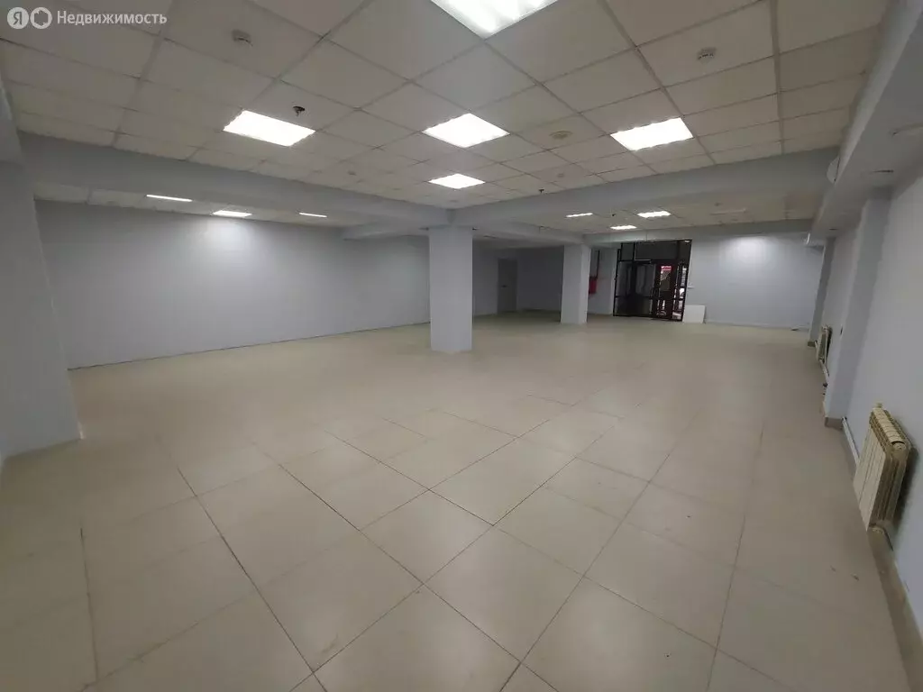 Торговая площадь (150 м) - Фото 2