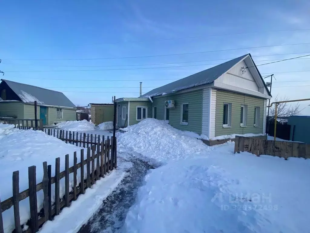 Дом в Оренбургская область, Оренбург пос. Подмаячный, ул. Квартал № ... - Фото 1