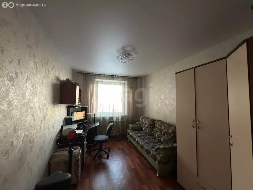 3-комнатная квартира: Кемерово, Комсомольский проспект, 57 (66.8 м) - Фото 2