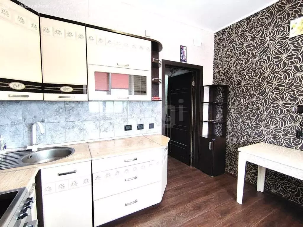 2-комнатная квартира: Николаевск-на-Амуре, Пионерская улица, 74 (52 м) - Фото 2