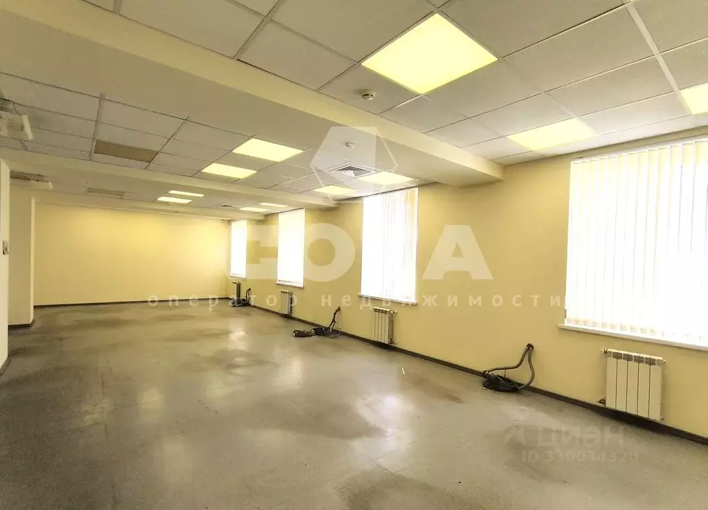 Офис в Омская область, Омск Тарская ул., 14 (160 м) - Фото 2